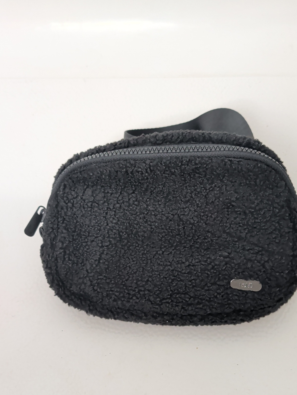 Lole Unisex Black Sherpa Belt Bag
